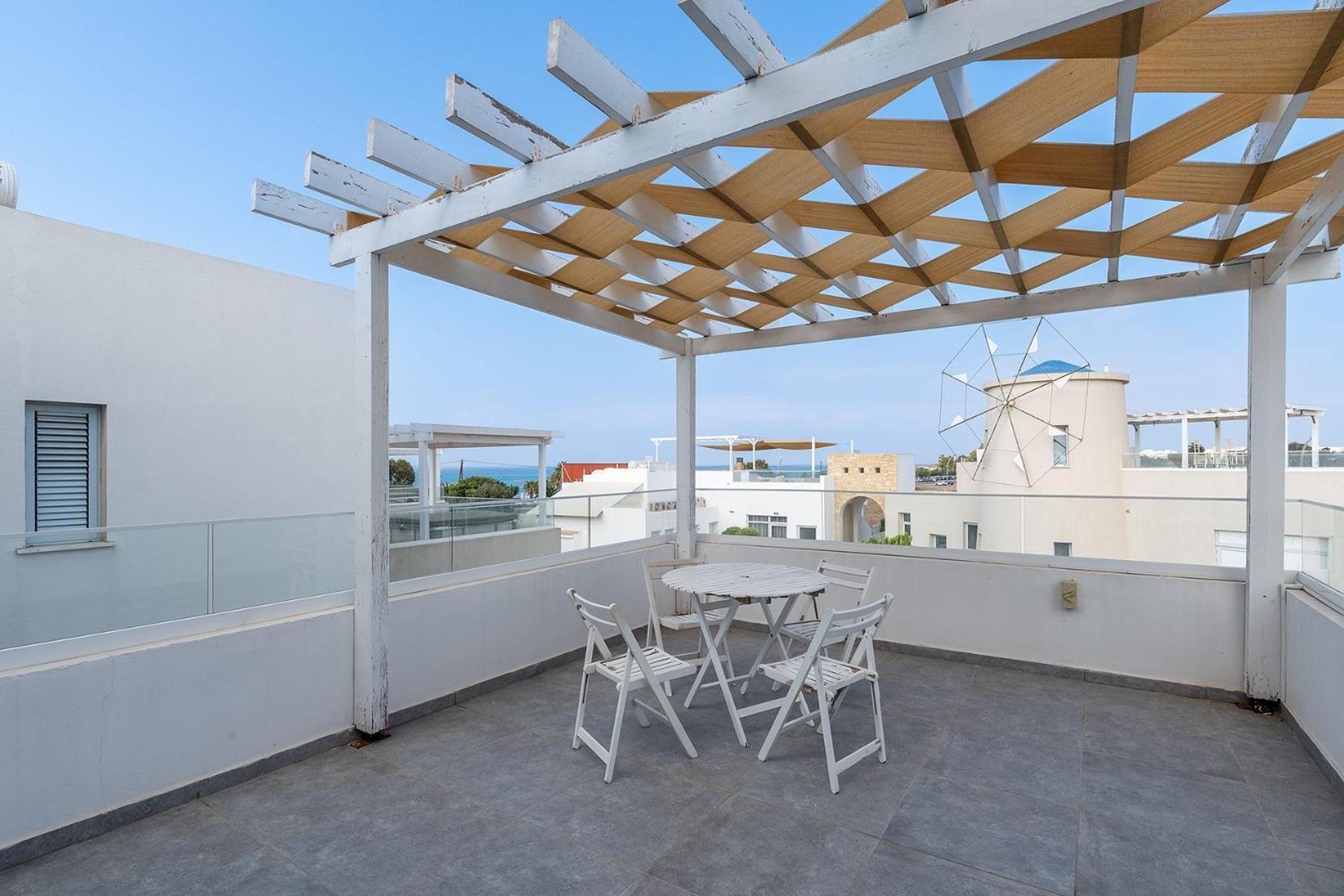 Blue Diamond Beach Villas Pafos Exterior foto