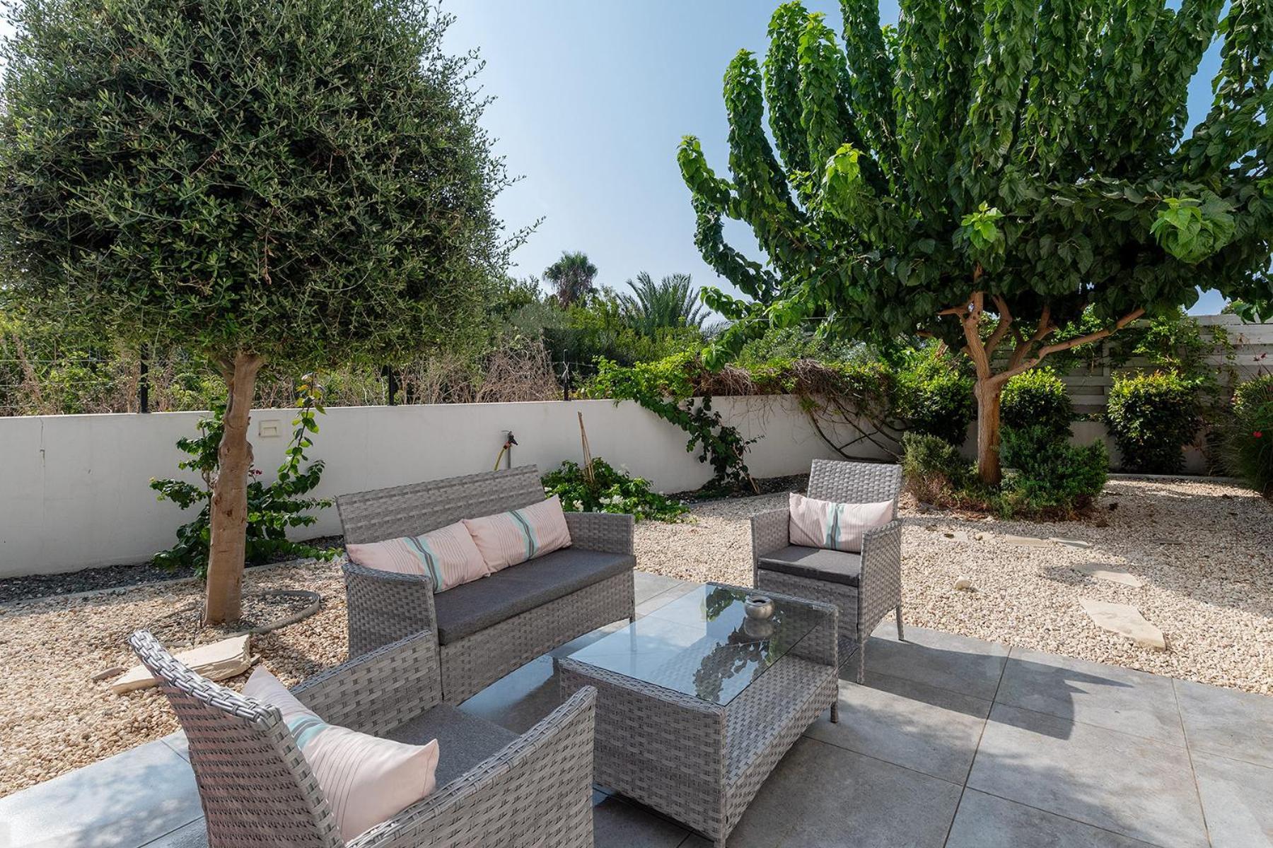 Blue Diamond Beach Villas Pafos Exterior foto