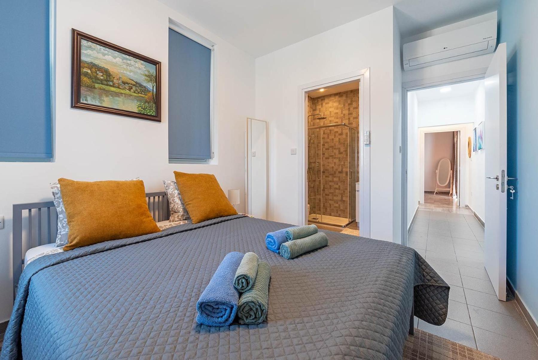 Blue Diamond Beach Villas Pafos Exterior foto