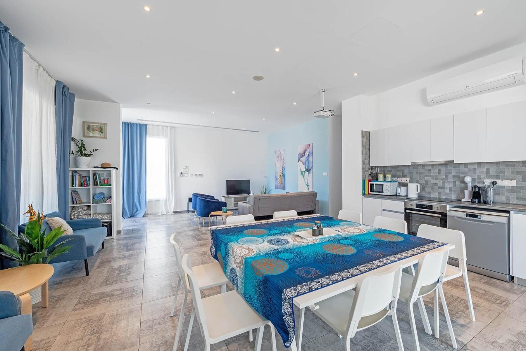 Blue Diamond Beach Villas Pafos Exterior foto