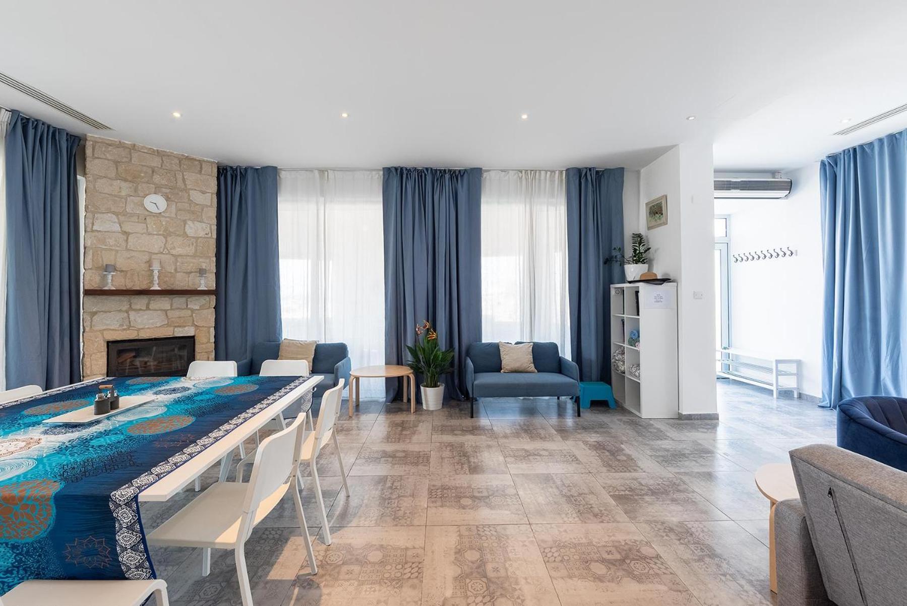 Blue Diamond Beach Villas Pafos Exterior foto