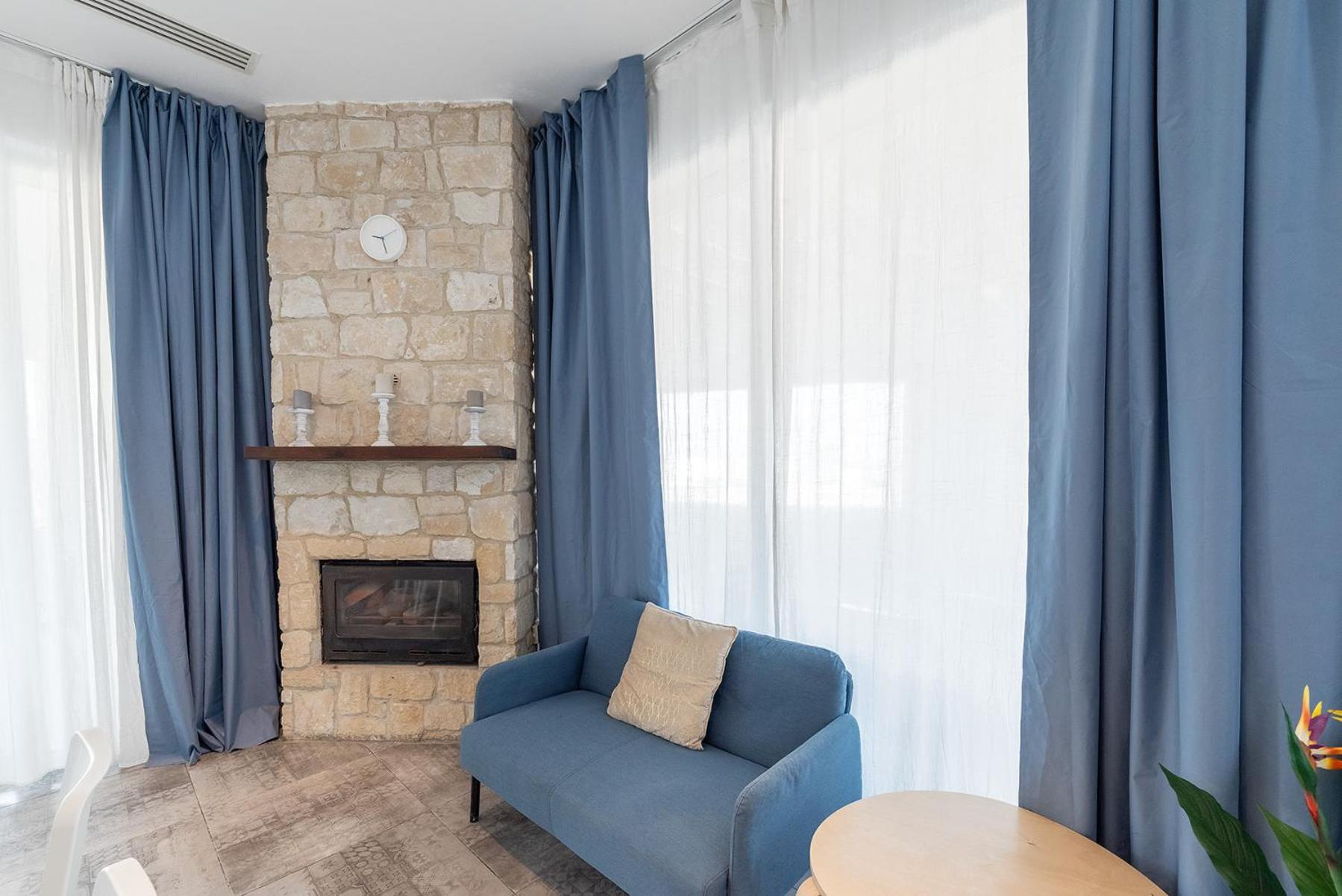 Blue Diamond Beach Villas Pafos Exterior foto