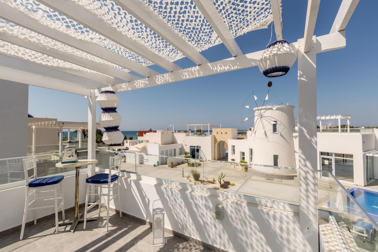 Blue Diamond Beach Villas Pafos Exterior foto